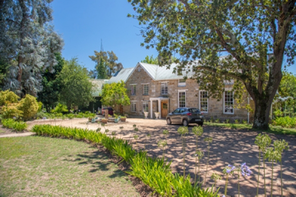 Portland Manor
